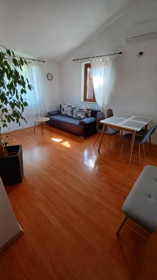 Apartment Damiani 乌马格 外观 照片